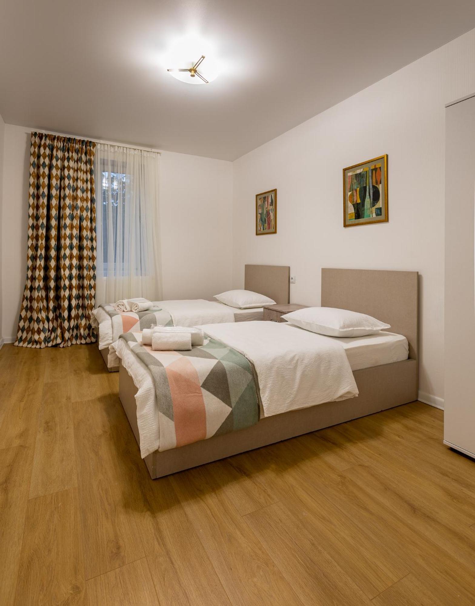 Mestia Apartments * Местия